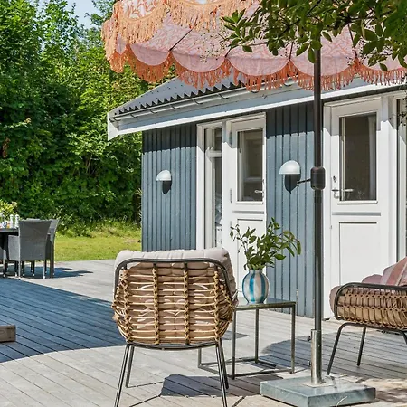 Nordic Retreat Near Feriehus Dronningmølle